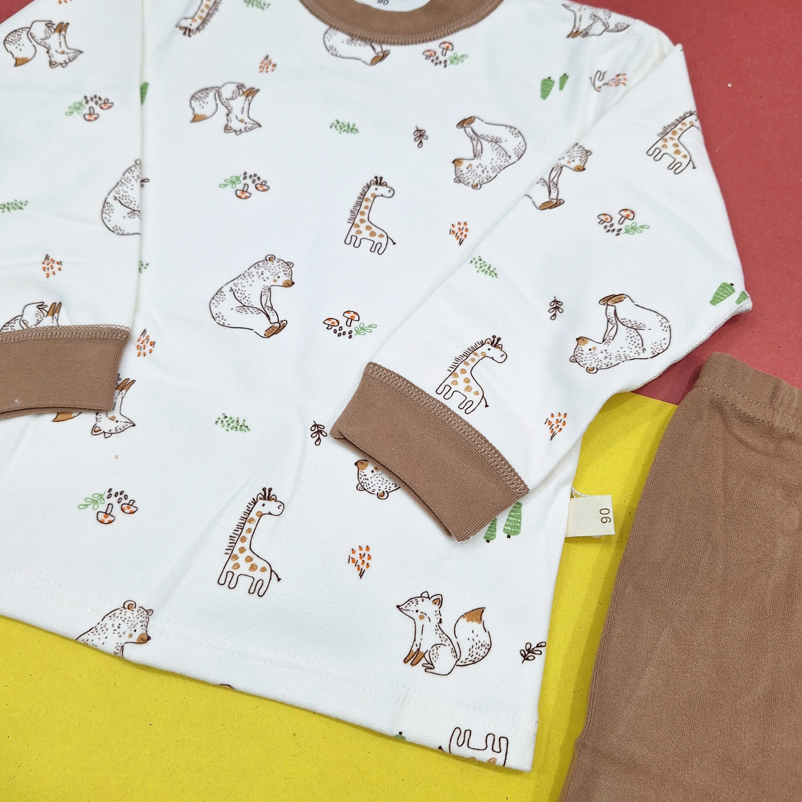 2 Pieces - Printed Set - Brown - Animals
