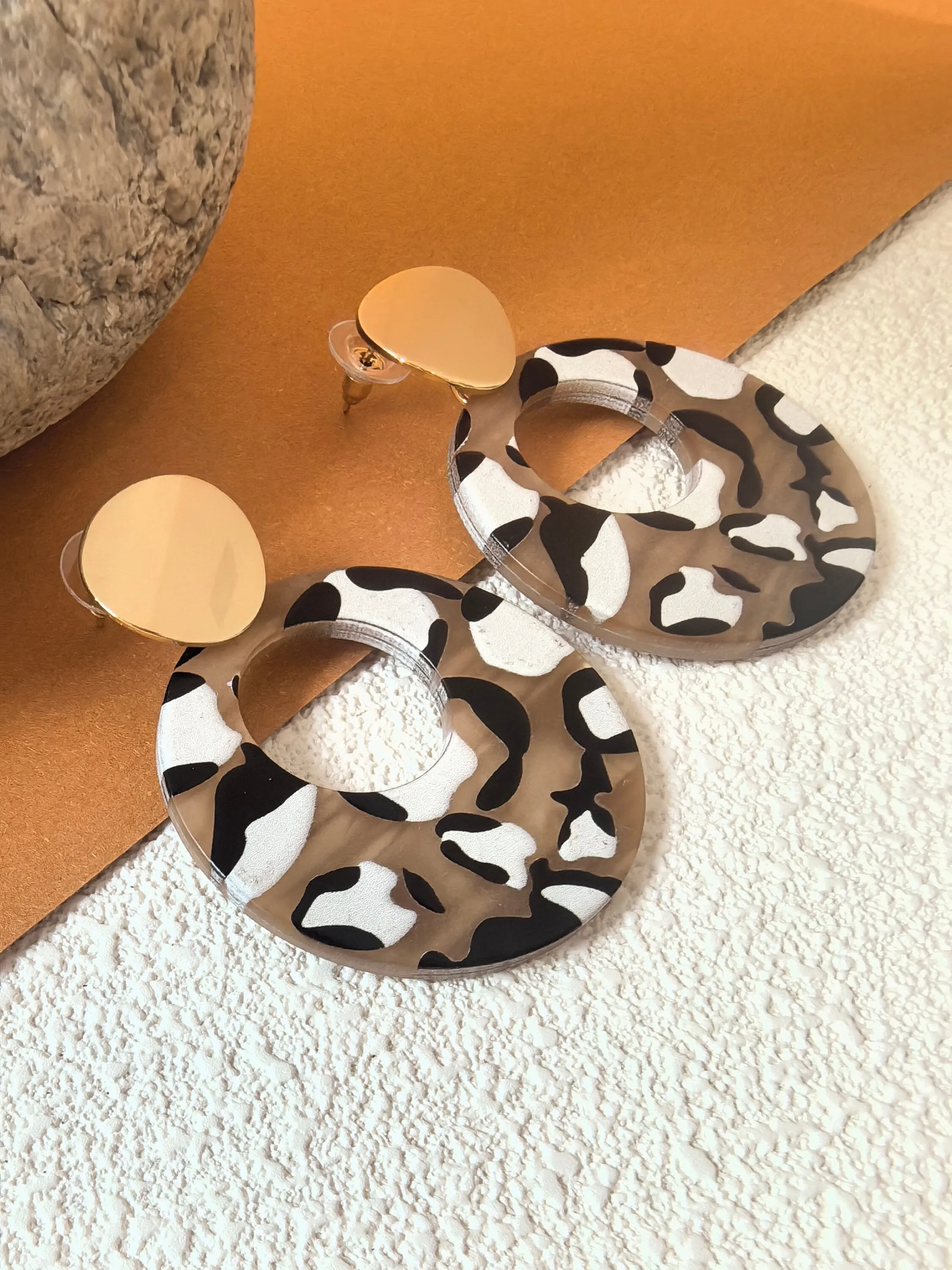 Chic Leopard Acrylic Disc Loop Drop Statement Earrings