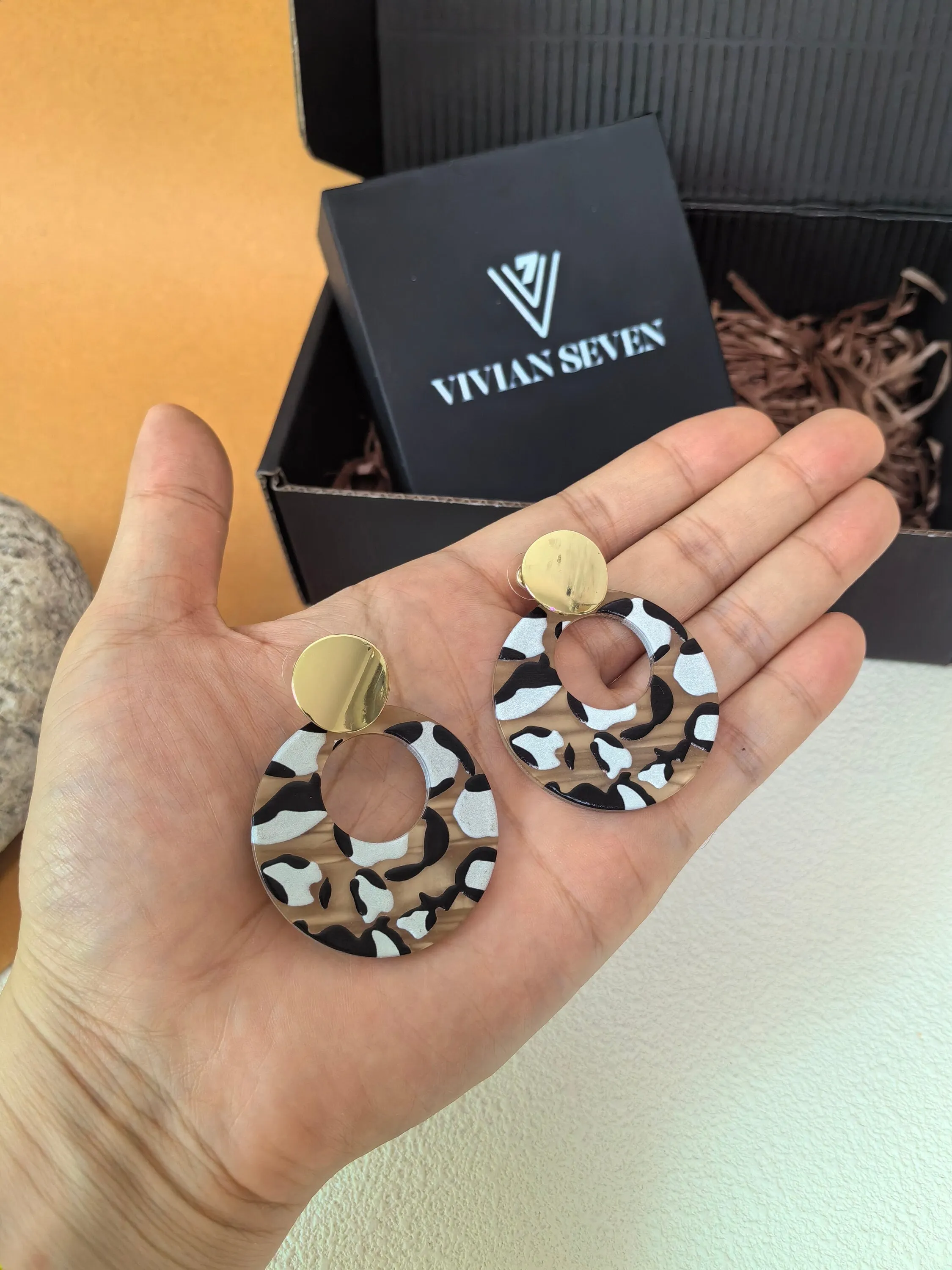 Chic Leopard Acrylic Disc Loop Drop Statement Earrings