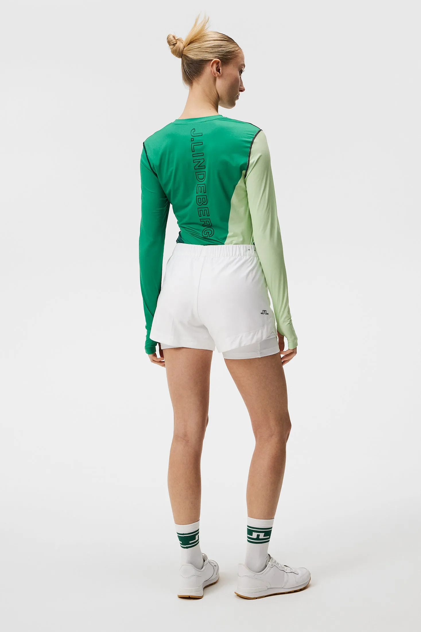 Mila Shorts / White