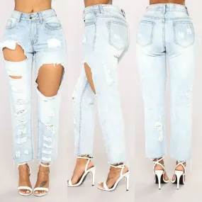 Sexy exaggerated big hole to catch broken jeans