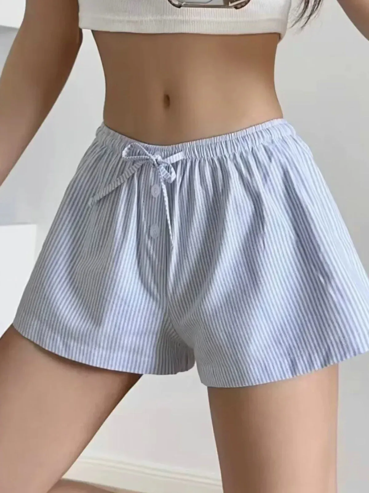 Taylor Elastic Waist Hot Shorts